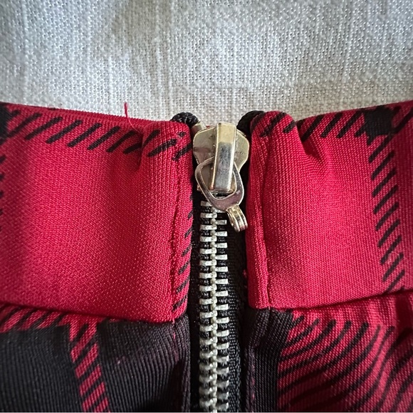 Hot Topic Skirt Womens Medium Plaid Zip Front D-Ring Skater Grunge Goth Punk - Picture 8 of 10